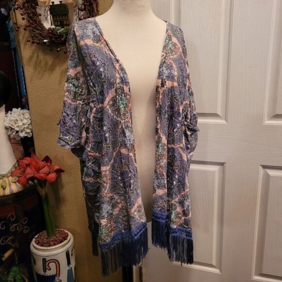 Victoria's Secret Kimono Duster Top Pink Purple Paisley Tassels Spring S… - Picture 7 of 8